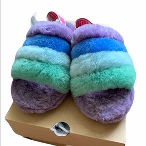 Girls UGGS Fluff Yeah Slides 1